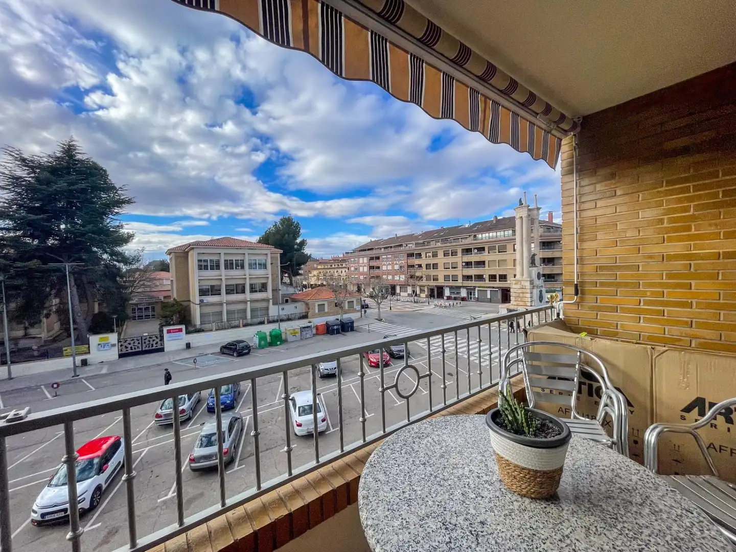 Flat for rent in Plaza JUAN GRANDIA, Requena