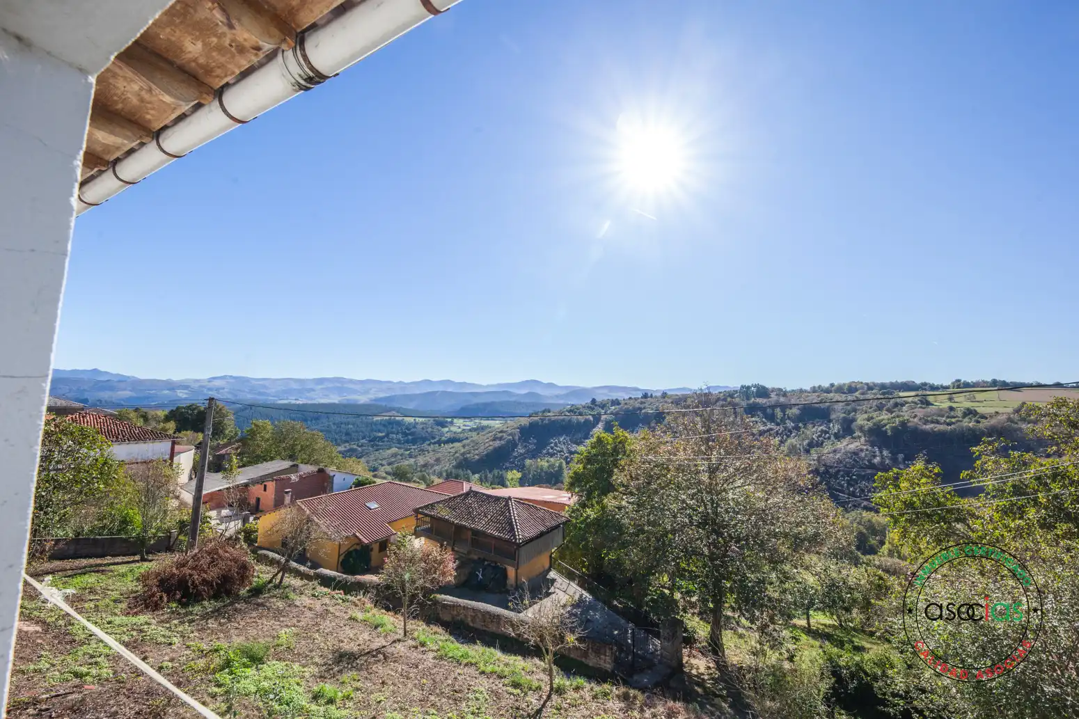 Vista exterior de Casa o chalet en venta en Tineo con Calefacción, Jardín privado y Terraza