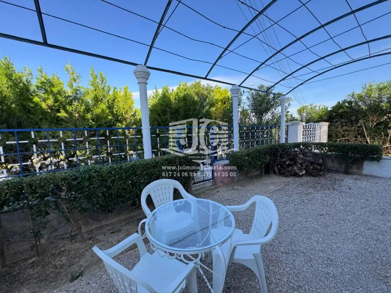 Jardí de Casa o xalet en venda en Tortosa amb Aire condicionat, Jardí privat i Parquet