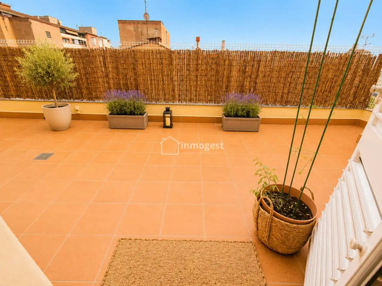 Terraza de Ático en venta en Salt con Calefacción y Terraza