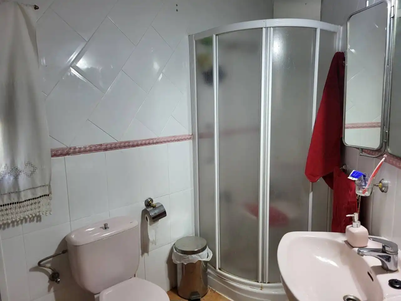 Chalet con piscina en venta en Baza, imagen 9