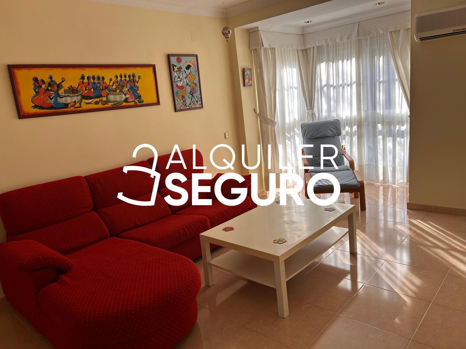 Living room of Flat to rent in  Sevilla Capital  with Air Conditioner and Furnished
