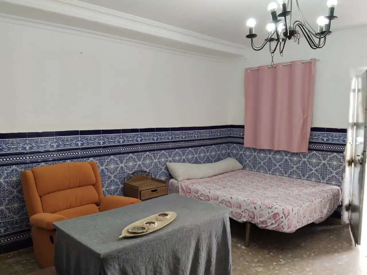 Habitación de Casa adosada en venta en Cantillana
