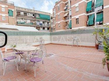 Flat with balcony for sale in Artigues - Llefià