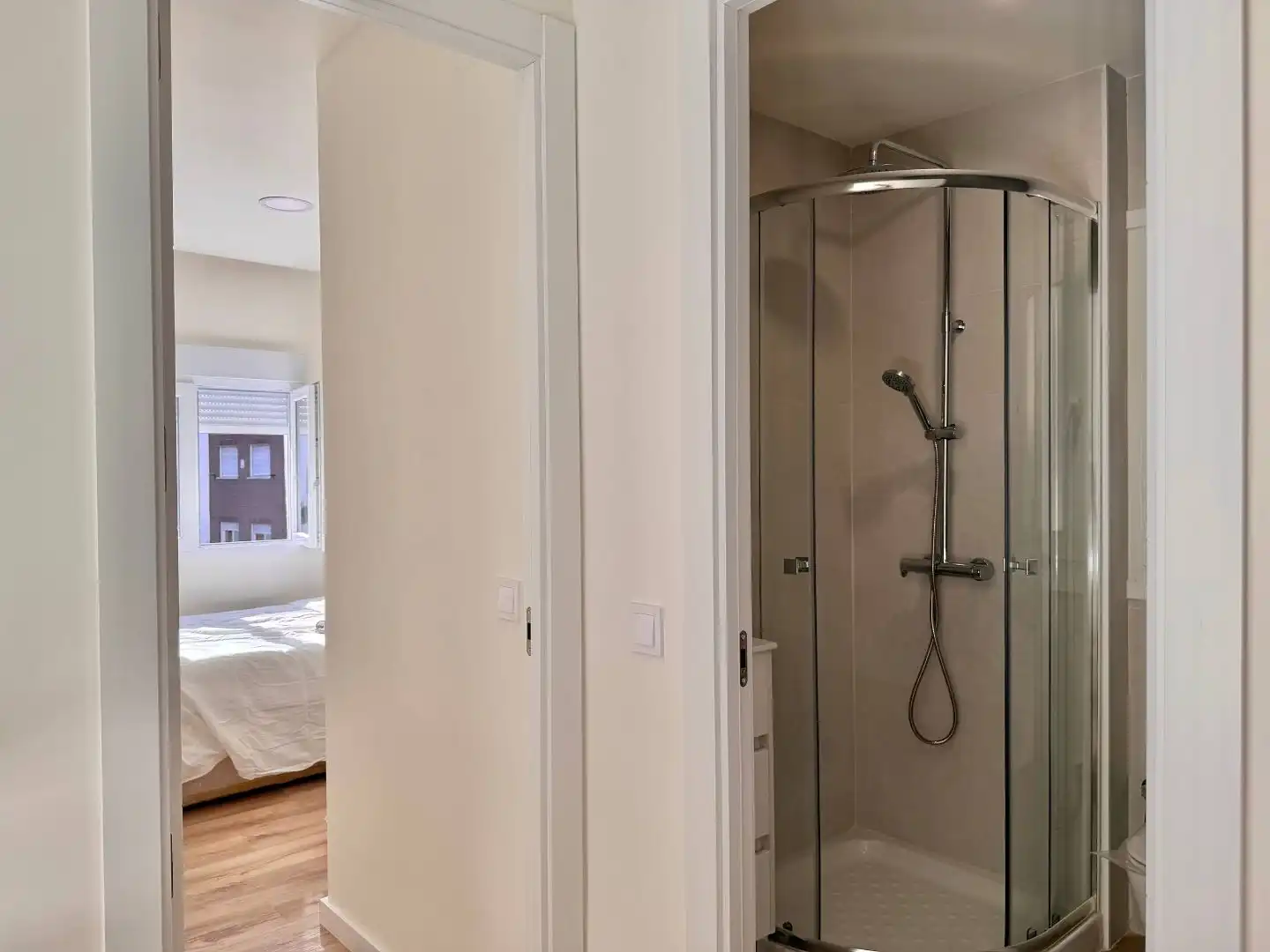 Baño de Piso en venta en  Madrid Capital con Aire acondicionado