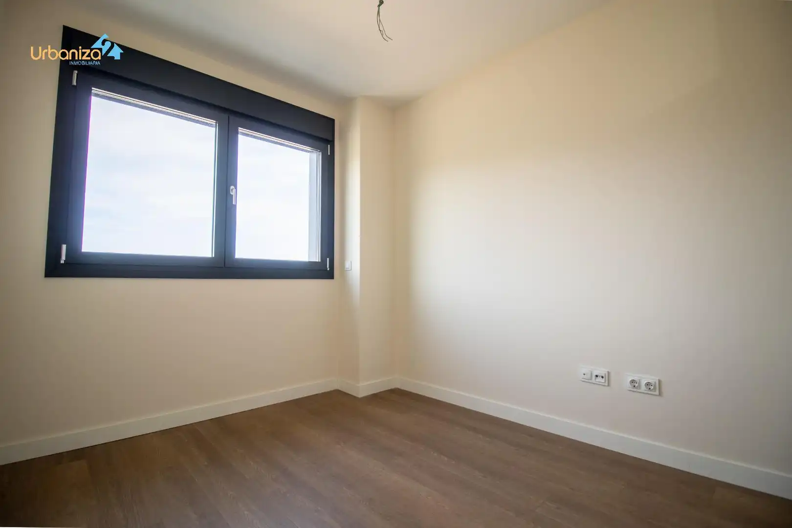 Bedroom of Flat for rent in Badajoz  with Private garden, Terrace and Community pool