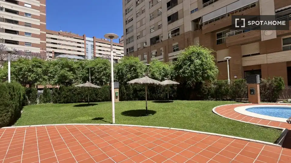 Terrace of Flat for rent in Valencia  with Air Conditioner, Heating and Furnished
