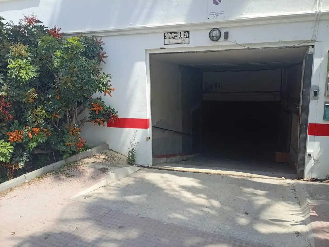 Aparcament en venda a Calle Alhambra