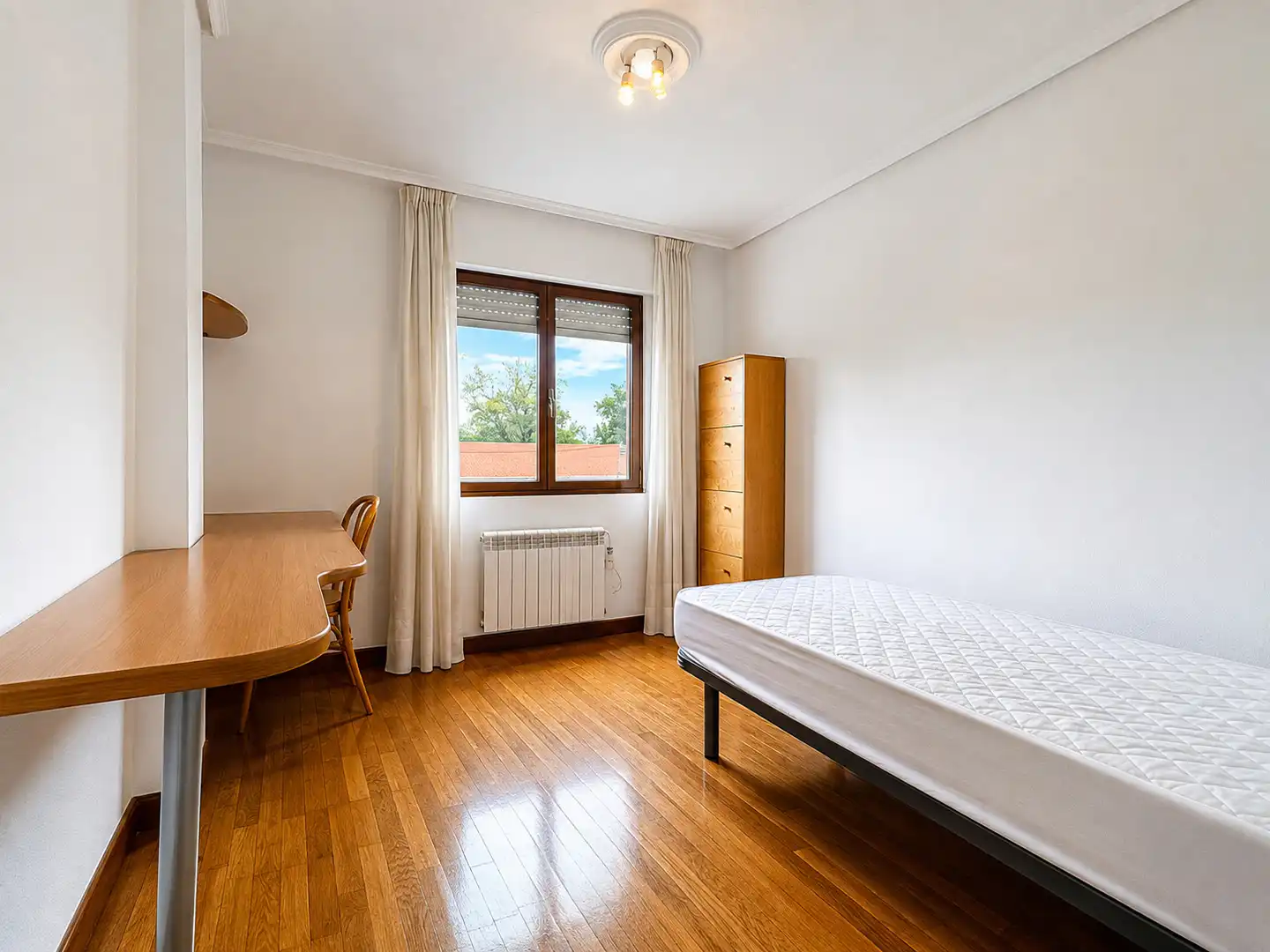 Wohnung zur Miete in Plaza de la Concordia, Reocín