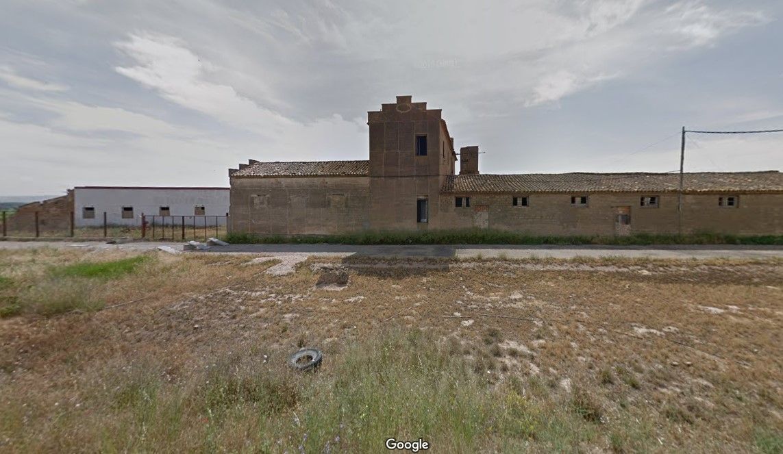 Exterior view of Industrial buildings for sale in Luceni