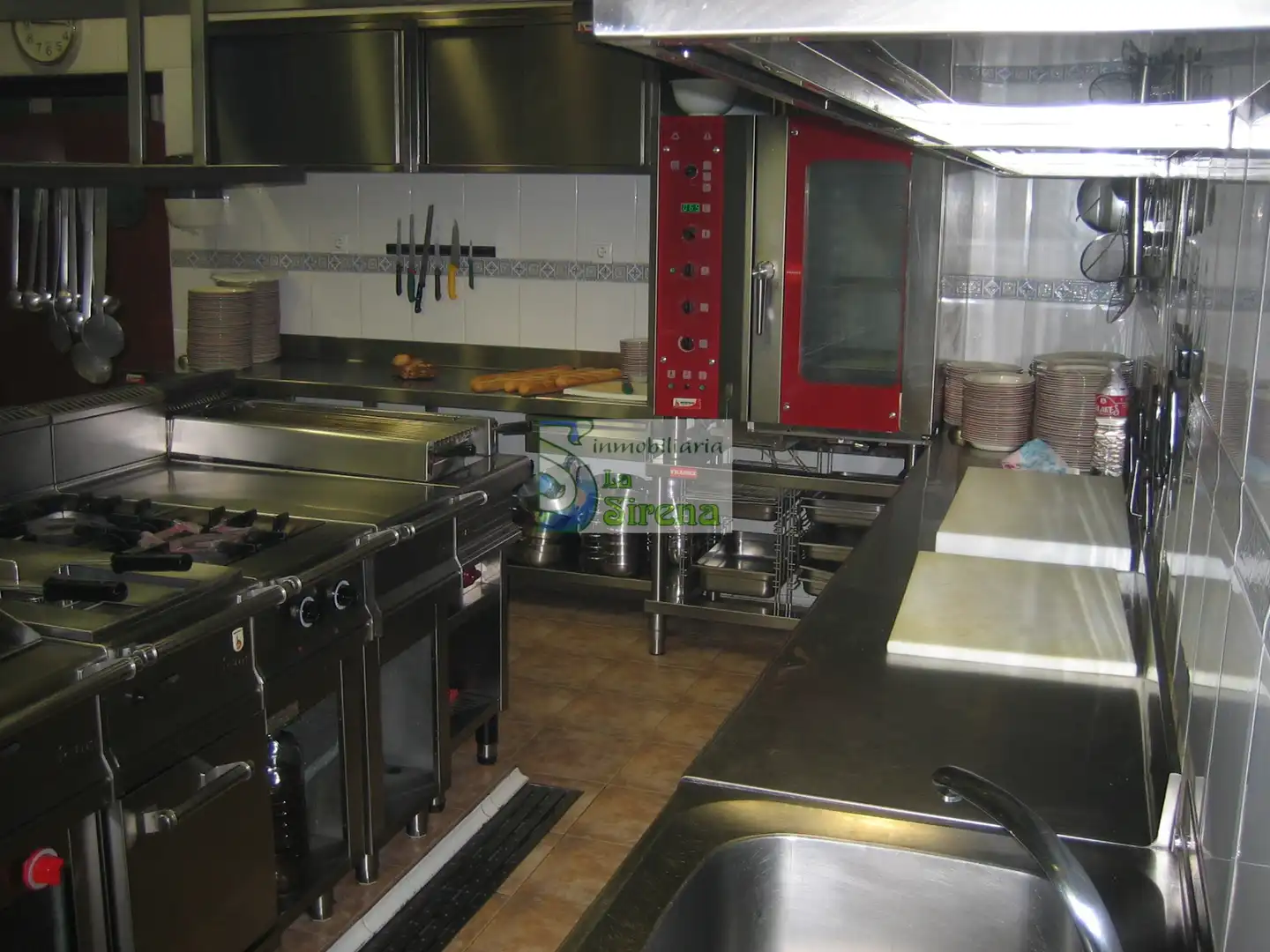 Kitchen of Commercial properties for sale in Castro-Urdiales  with Air Conditioner, Heating and Terrace