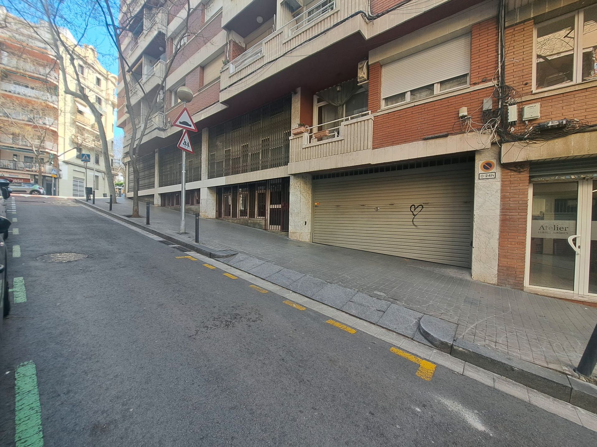 Exterior view of Garage for sale in  Barcelona Capital