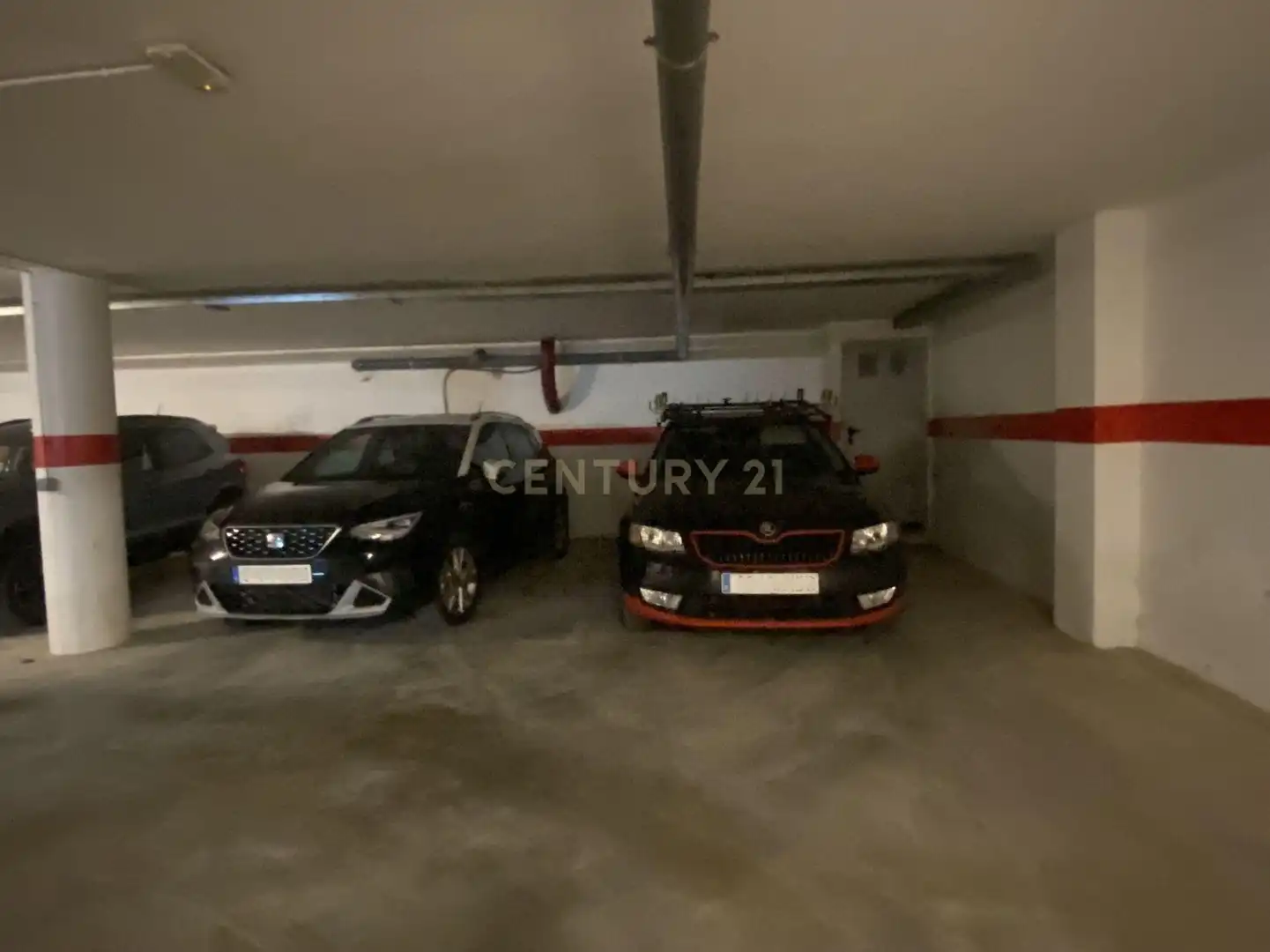 Parkplatz von Wohnungen zum Verkauf in Xaló mit Klimaanlage und Abstellraum