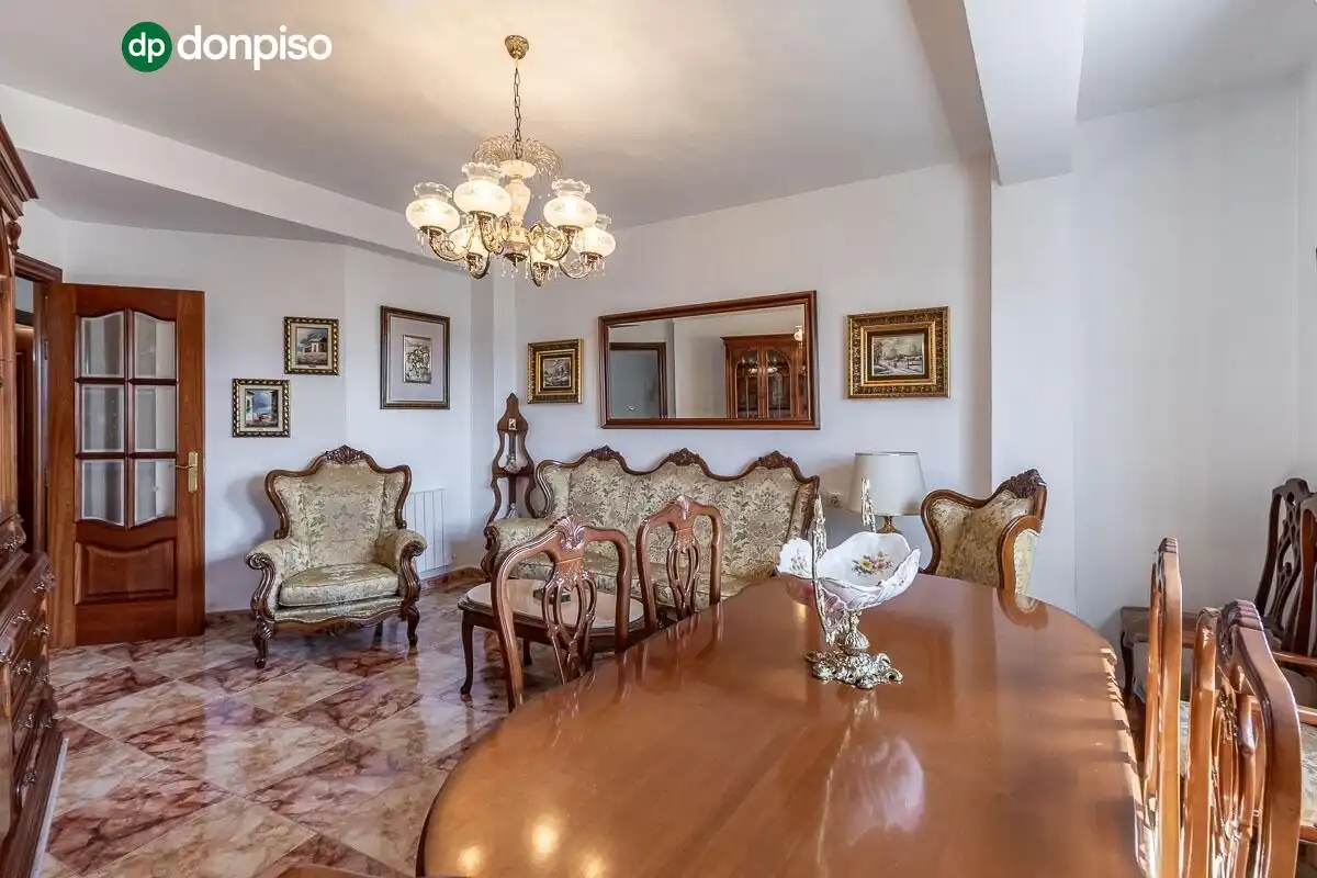 Comedor de Piso en venta en Granada con Aire acondicionado, Calefacción y Terraza