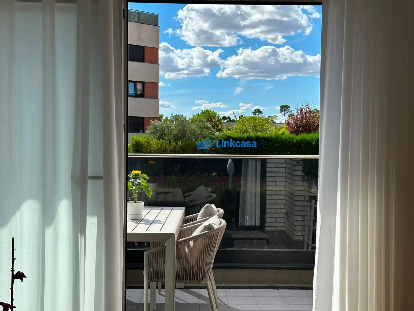 Terrassa de Pis de lloguer en Pozuelo de Alarcón amb Aire condicionat, Calefacció i Jardí privat
