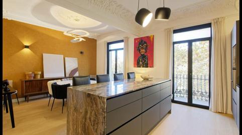 Foto 4 de Pis en venda a Sant Antoni,  Barcelona Capital