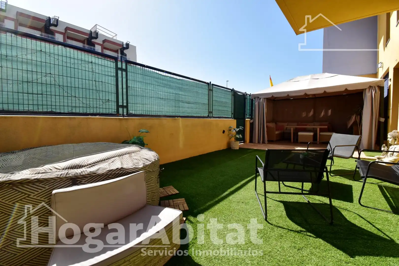 Terraza de Piso en venta en Bellreguard con Aire acondicionado, Calefacción y Jardín privado