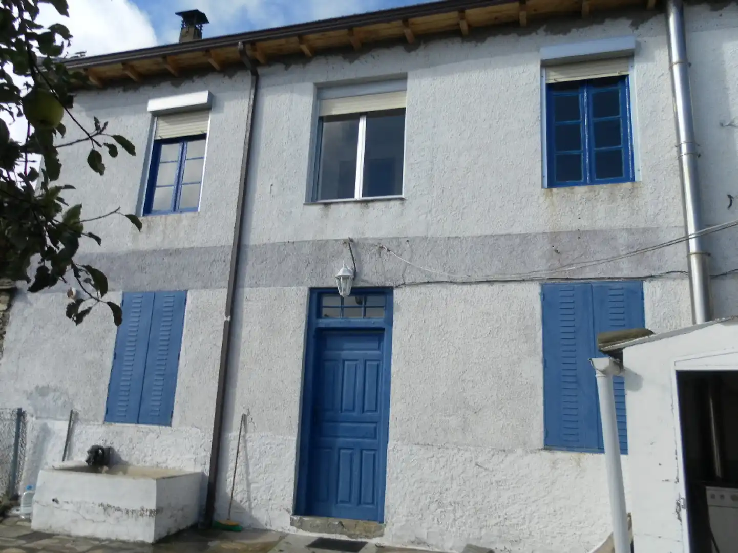 Vista exterior de Casa o chalet en venta en Lucillo con Calefacción, Parquet y Trastero