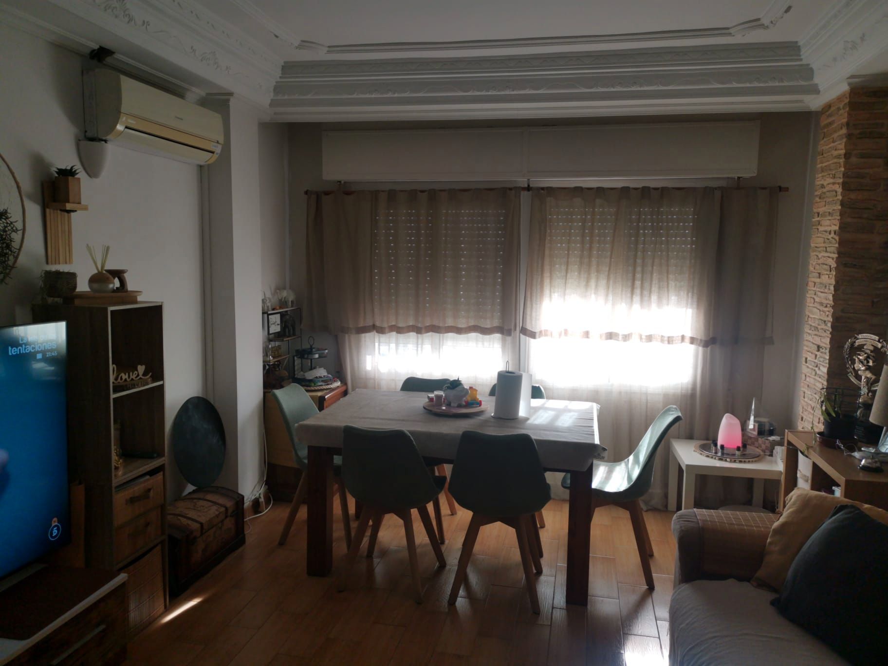 Dining room of Flat for sale in Almoradí  with Air Conditioner, Furnished and Balcony