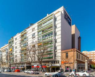 Vista exterior de Oficina en venda en  Madrid Capital