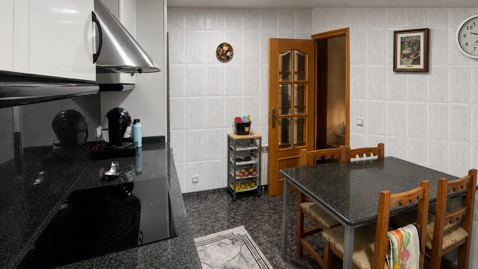 Cuina de Casa o xalet en venda en Vacarisses amb Calefacció, Jardí privat i Terrassa
