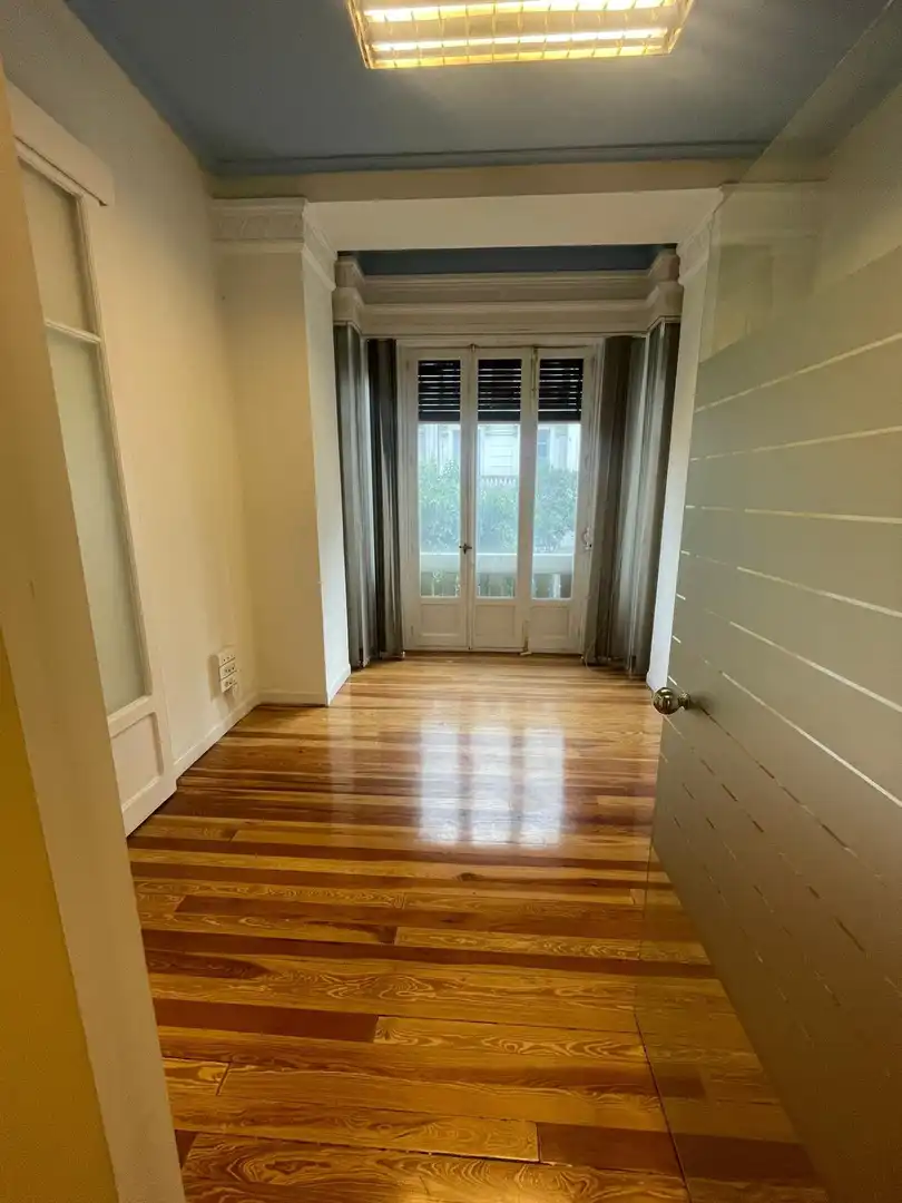 Office space with lift to rent in Calle Calle Miguel Iscar, imagen 23