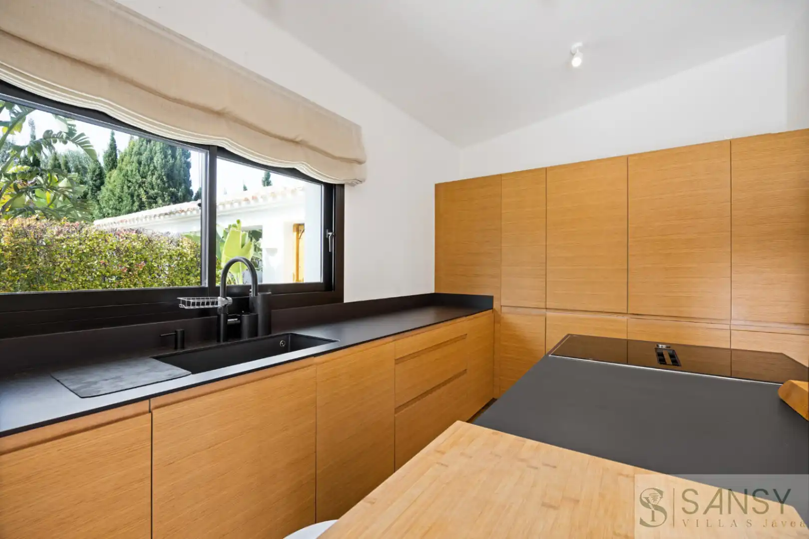 Detached house with pool for sale in El Montgó, imagen 11