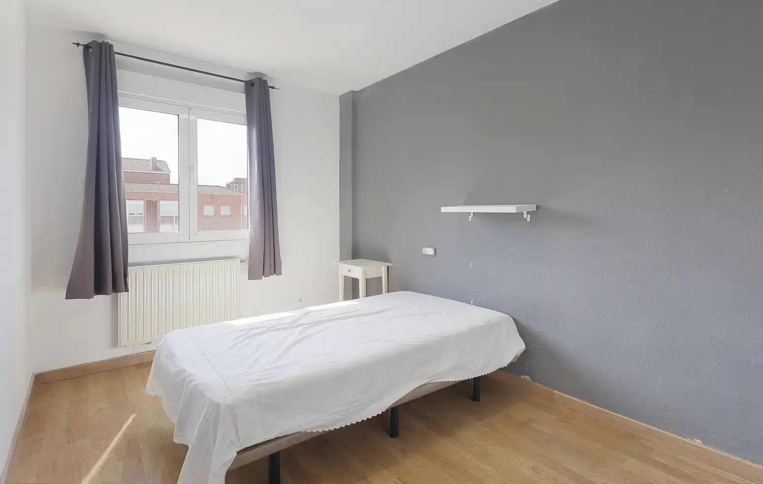 Habitación de Piso en venta en Gijón  con Calefacción y Trastero