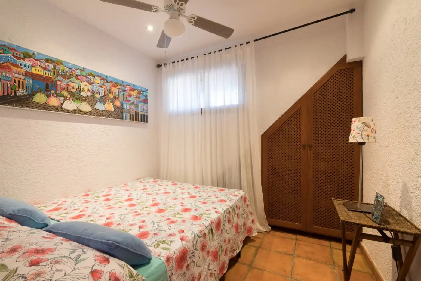Habitación de Casa adosada de alquiler en Alicante / Alacant con Aire acondicionado, Terraza y Amueblado