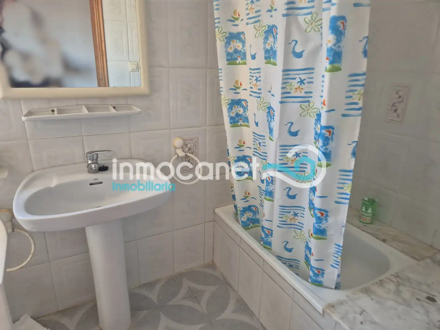 Bany de Casa o xalet en venda en Oliva amb Terrassa