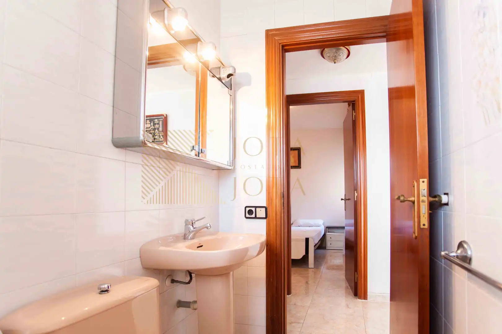 Casa amb terrassa en venda a Canyelles, imagen 35