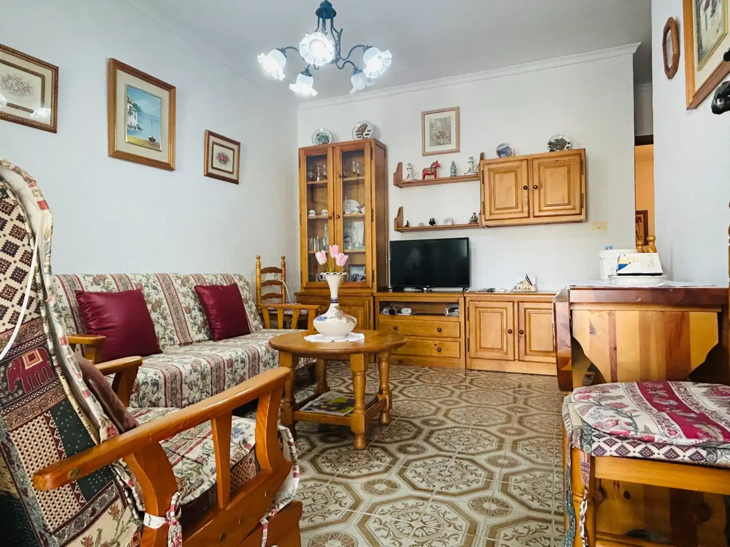 Sala d'estar de Casa o xalet en venda en San Pedro del Pinatar amb Aire condicionat, Jardí privat i Traster