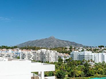 Apartament amb piscina de lloguer a Nueva Andalucía