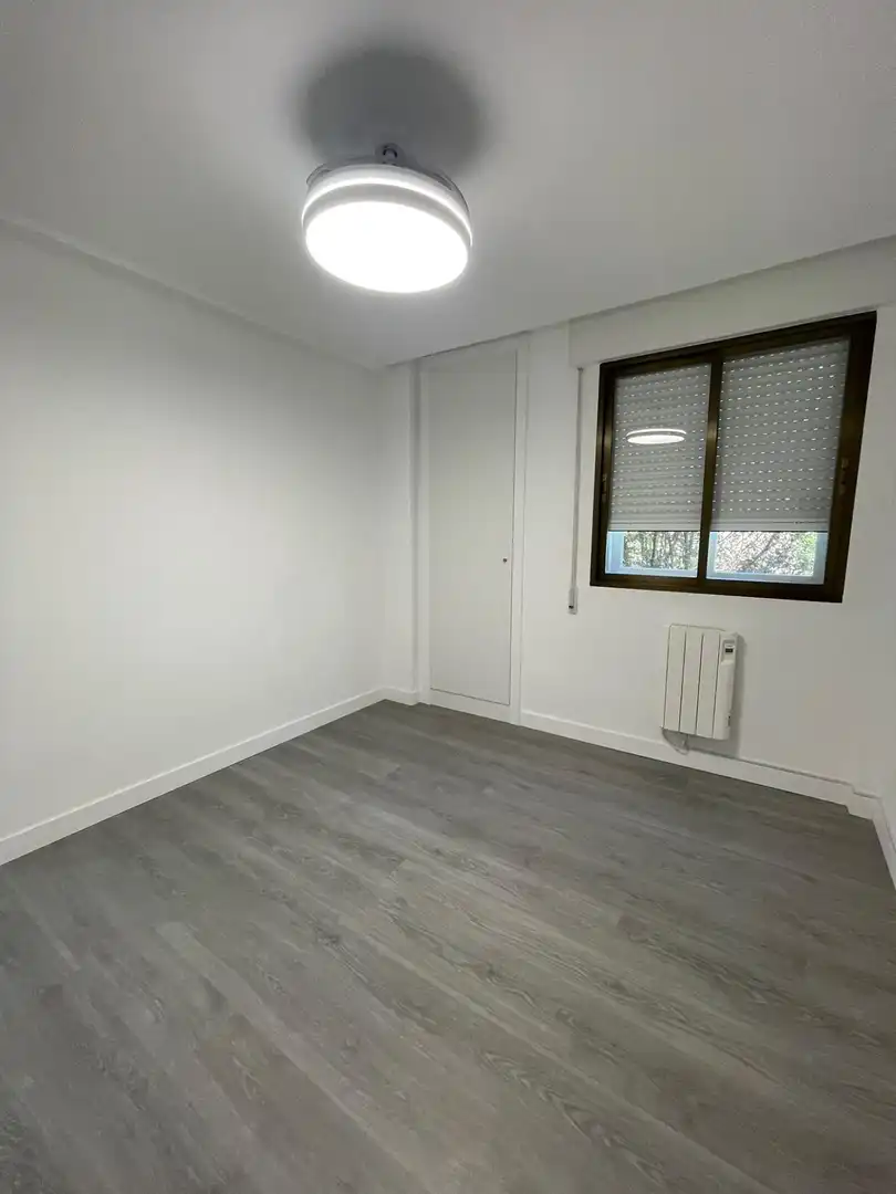 Flat with terrace to rent in Calle Calle Jarosa II, imagen 9
