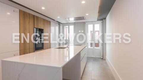 Foto 5 de Apartament de lloguer a Calle de Génova 5ºb, Almagro, Madrid