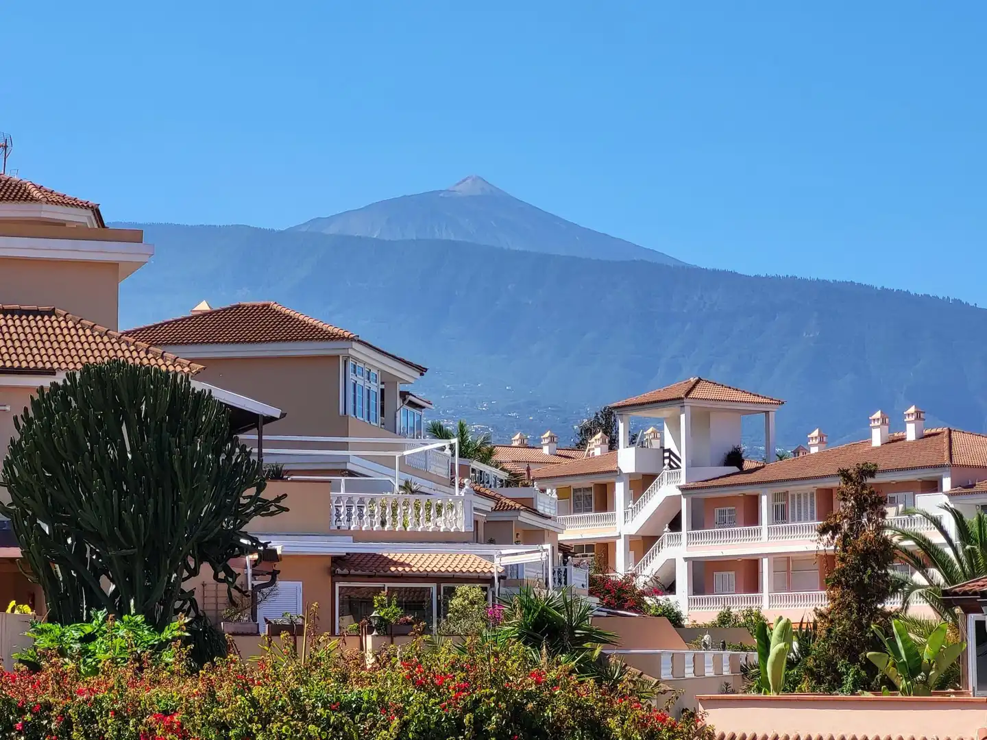 Vista exterior de Apartament en venda en Puerto de la Cruz amb Terrassa i Piscina