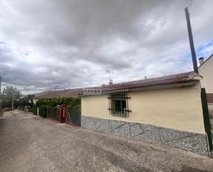 Vista exterior de Casa o xalet en venda en Anaya de Alba amb Terrassa