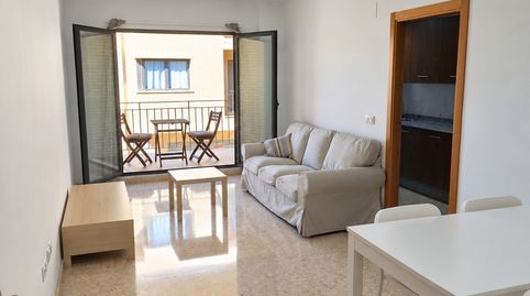 Piso de 2 habitaciones y 2 baños con terraza en Alcàsser