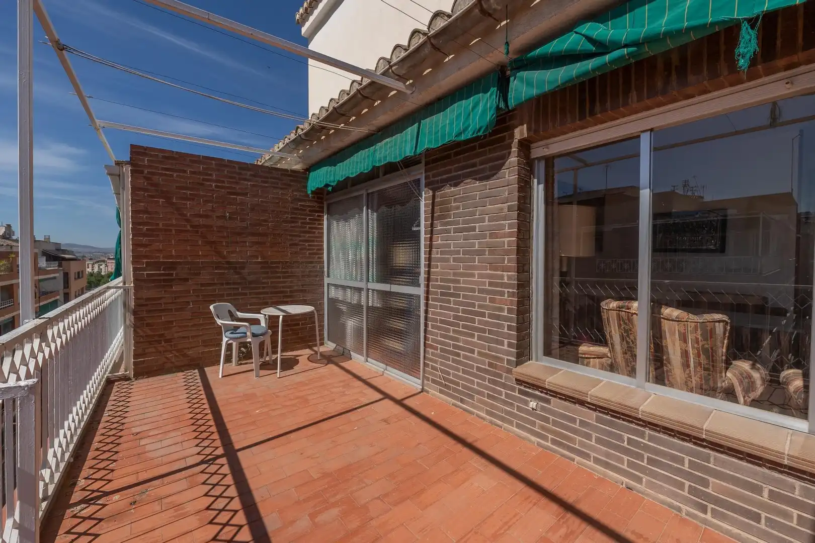 Terrasse von Dachboden zum Verkauf in Granada mit Terrasse