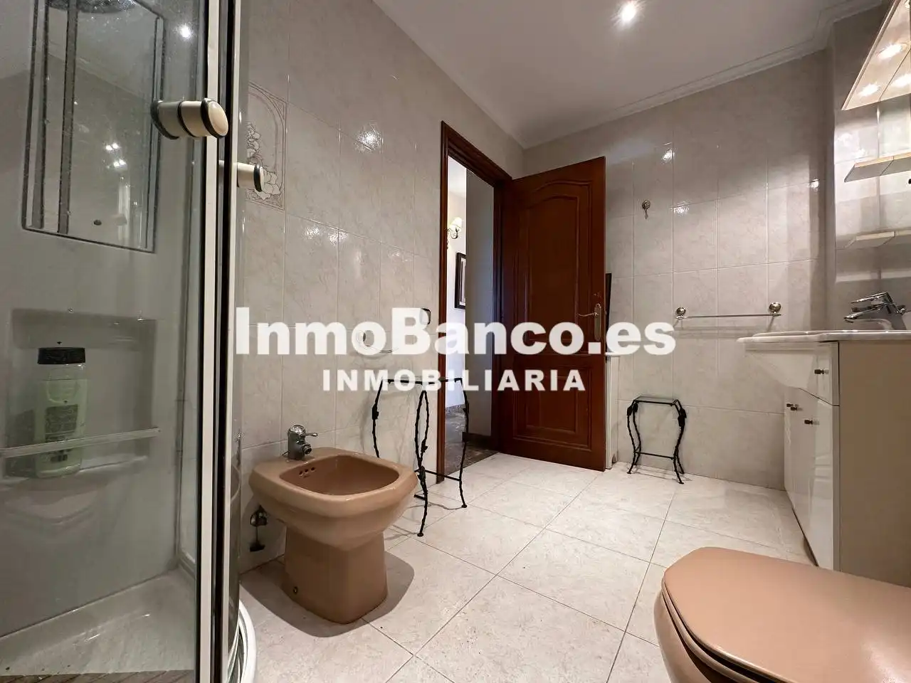Casa o chalet de alquiler en Chiva con Aire acondicionado, Calefacción y Jardín privado
