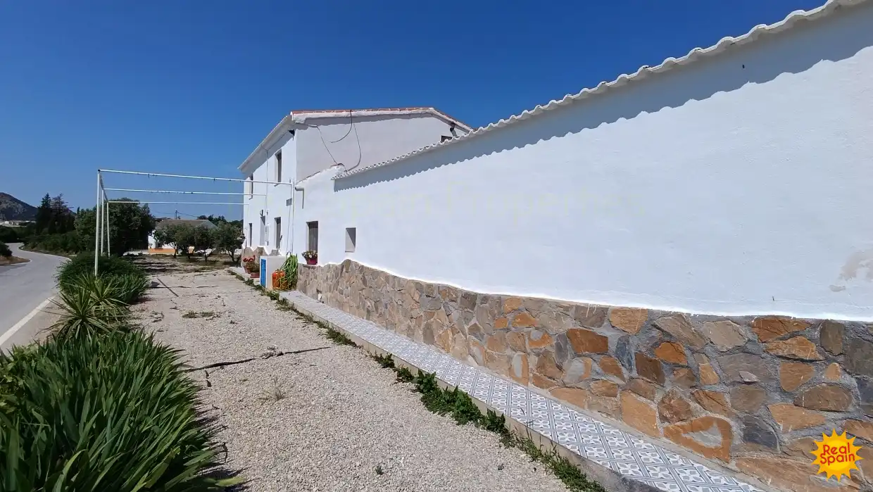 Casa rústica en venta en Vélez-Rubio