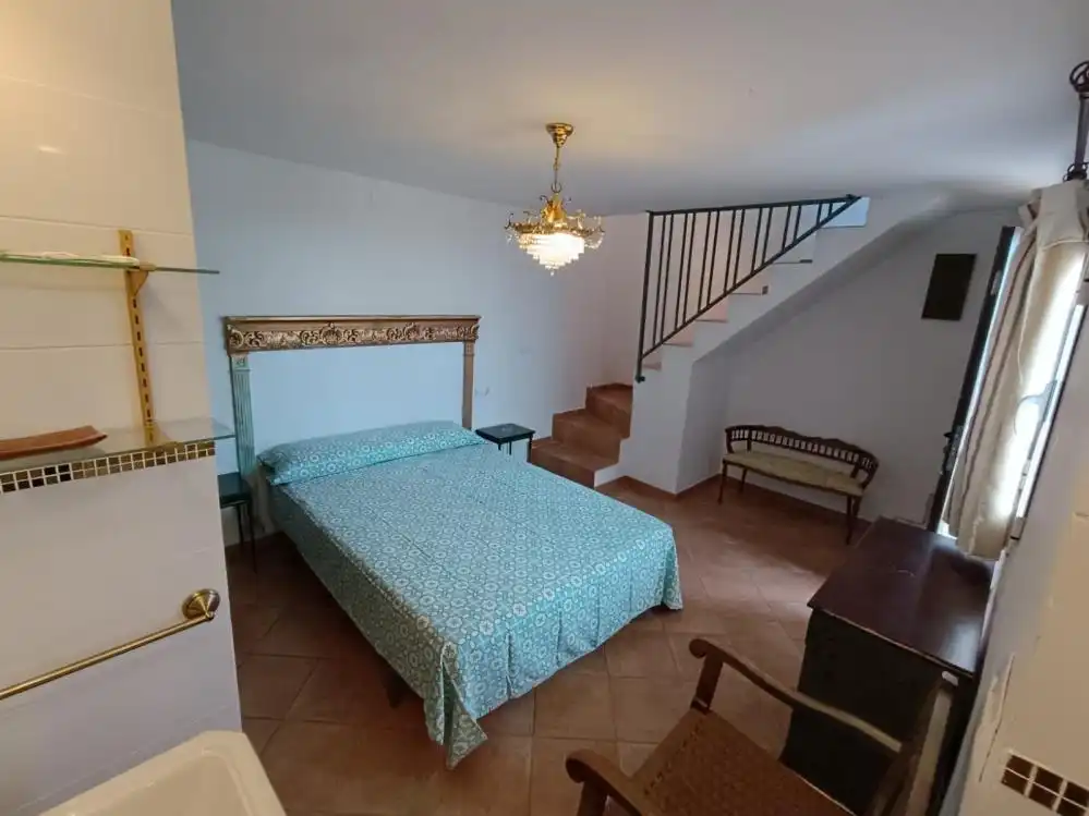 Dormitori de Casa o xalet en venda en Chilluévar amb Aire condicionat, Terrassa i Moblat