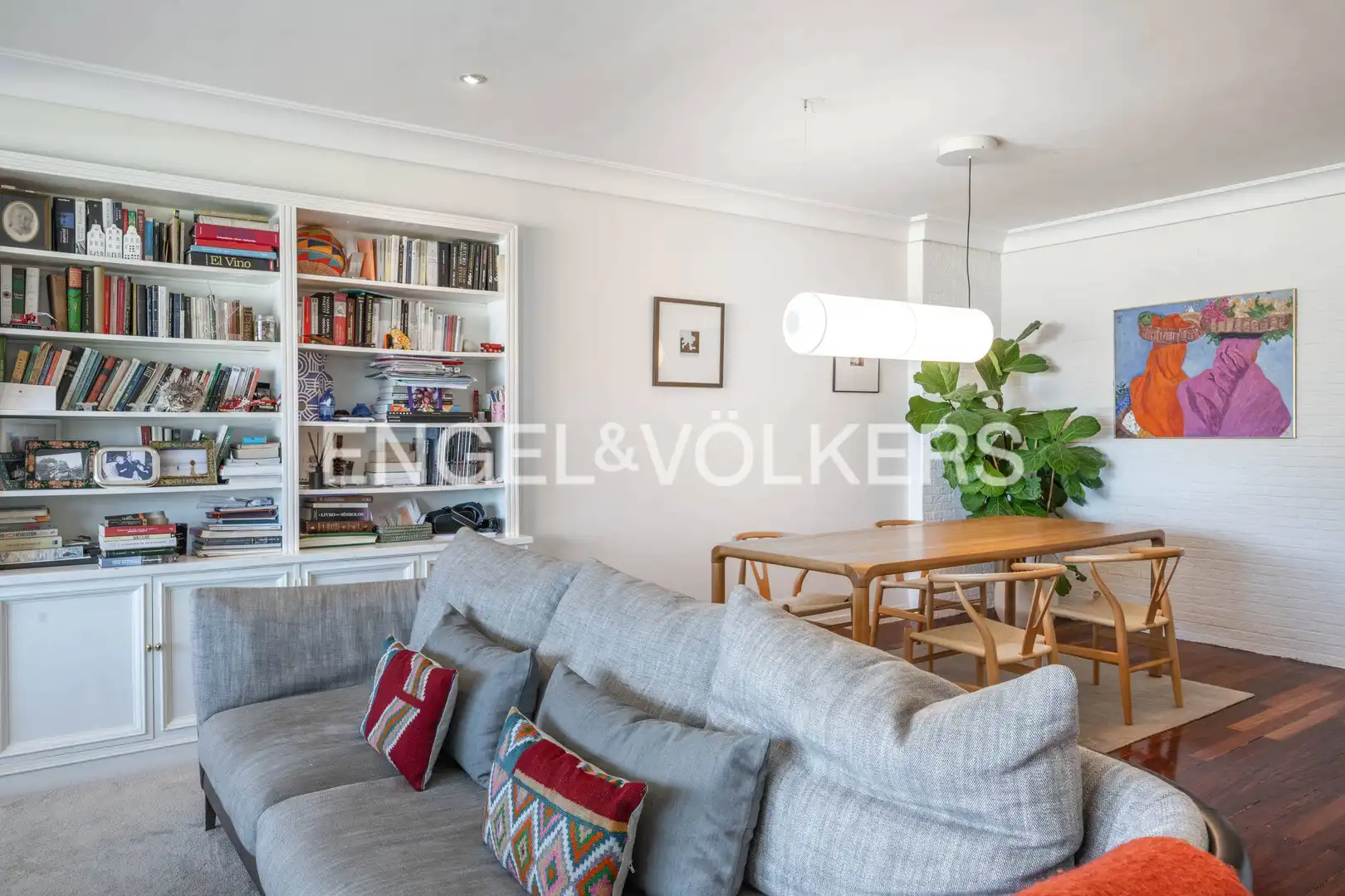 Sala de estar de Piso en venta en Donostia - San Sebastián  con Calefacción, Parquet y Terraza