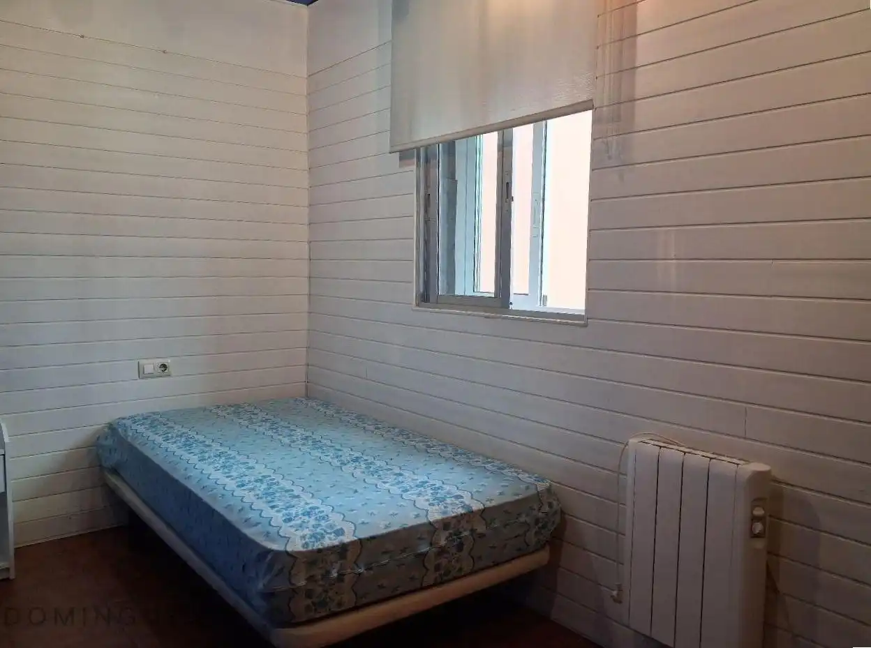 Bedroom of Flat for sale in Vigo   with Heating