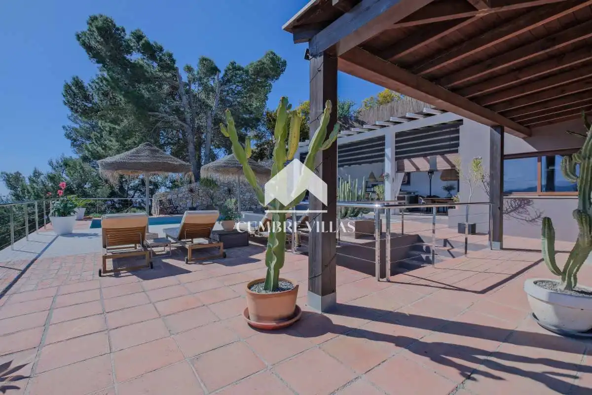 Terrassa de Casa o xalet en venda en Almuñécar amb Terrassa, Traster i Moblat