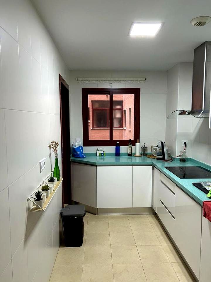 Flat for sale in Entrenúcleos