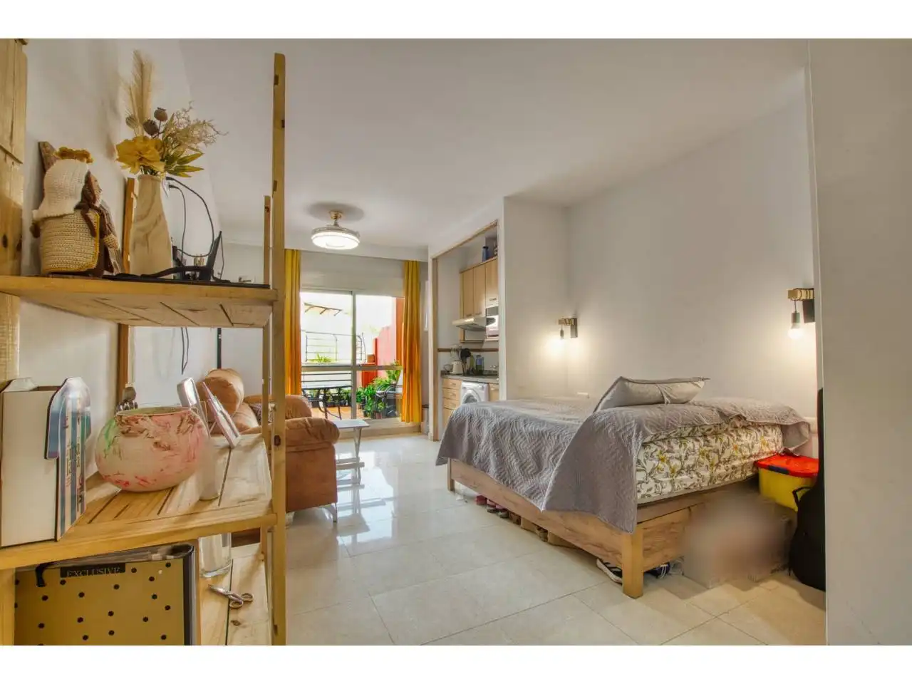 Habitación de Piso en venta en Rincón de la Victoria con Terraza y Piscina comunitaria