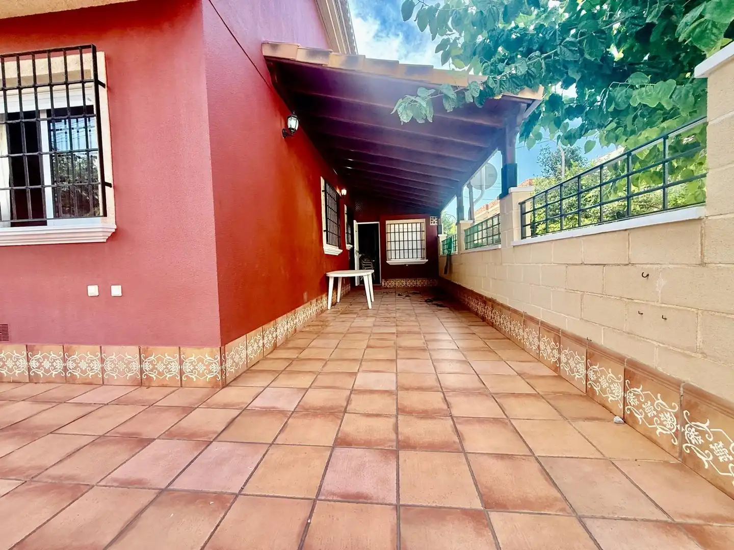 Vista exterior de Casa o chalet en venta en Torre de la Horadada