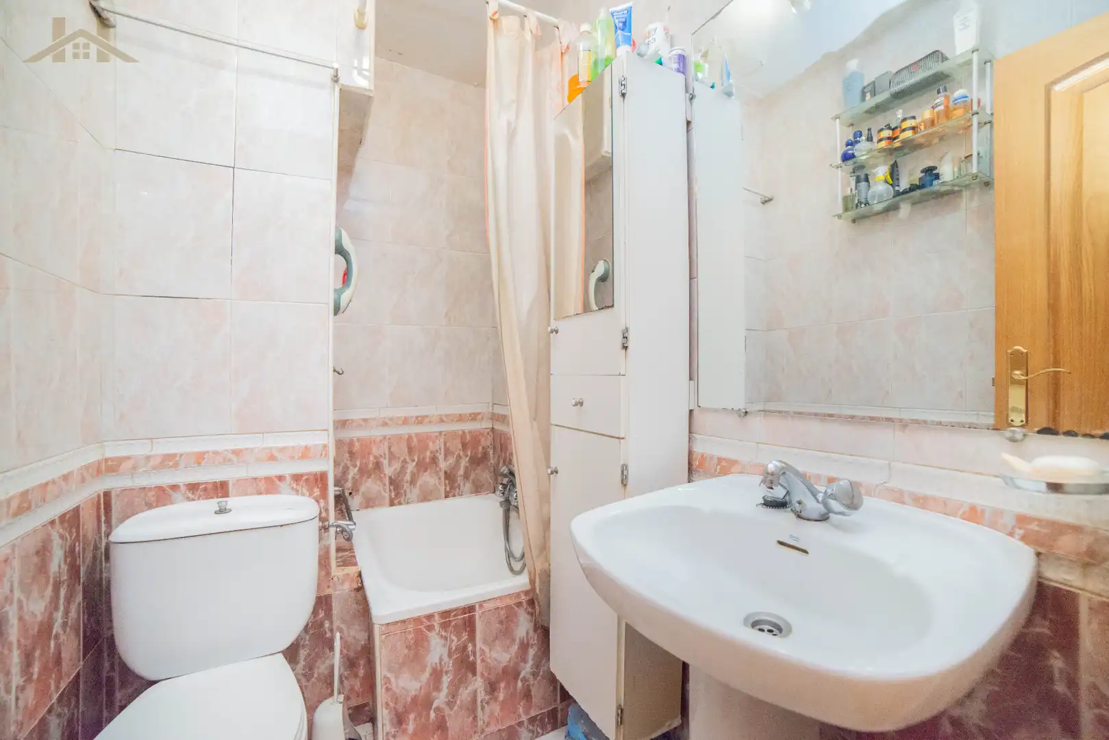 Badezimmer von Wohnung zum Verkauf in Leganés mit Terrasse und Möbliert