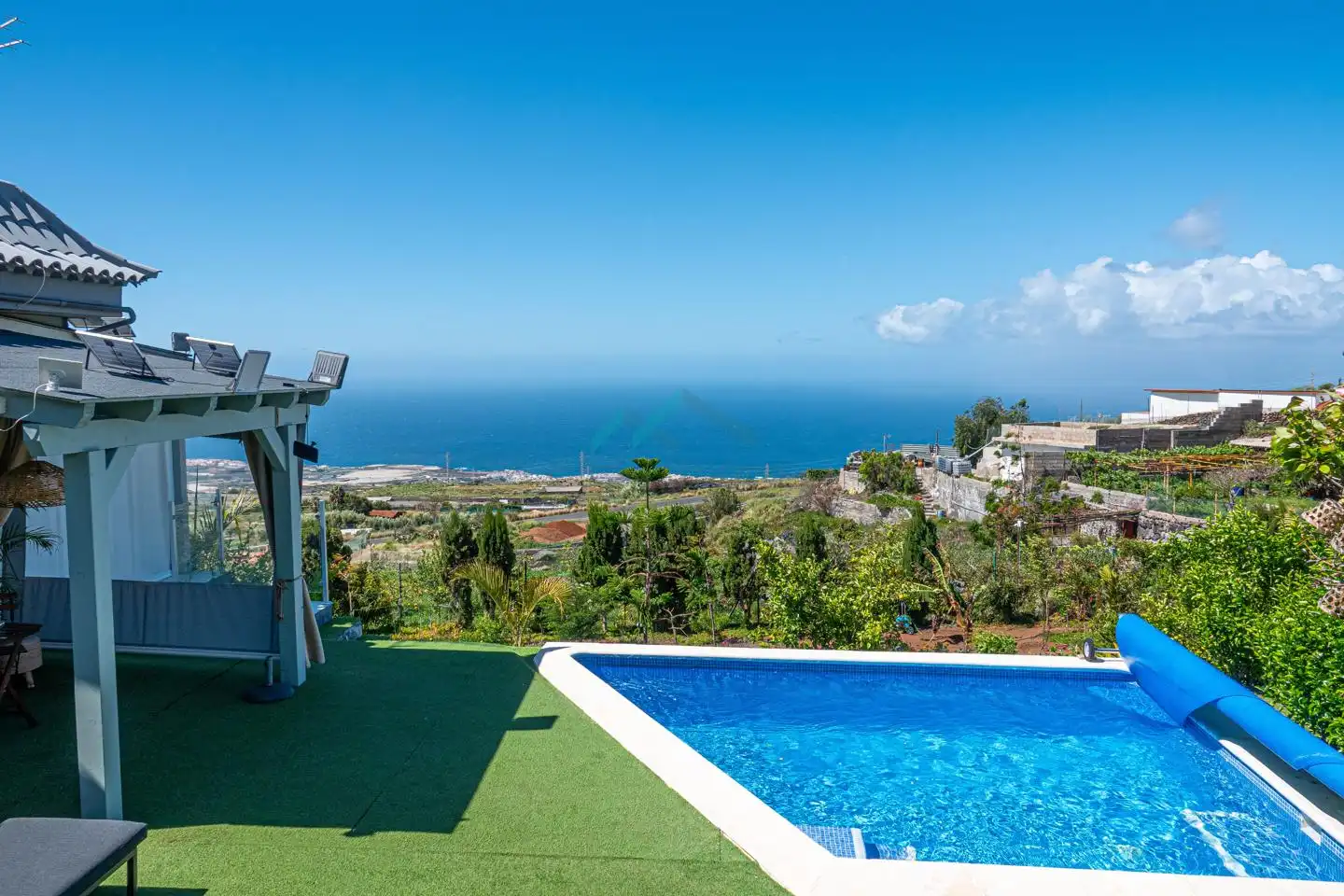 Swimming pool of Country homes for sale in Guía de Isora